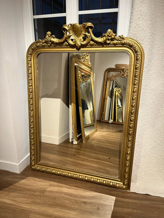 Miroir Louis Philippe à fronton appartement.basile