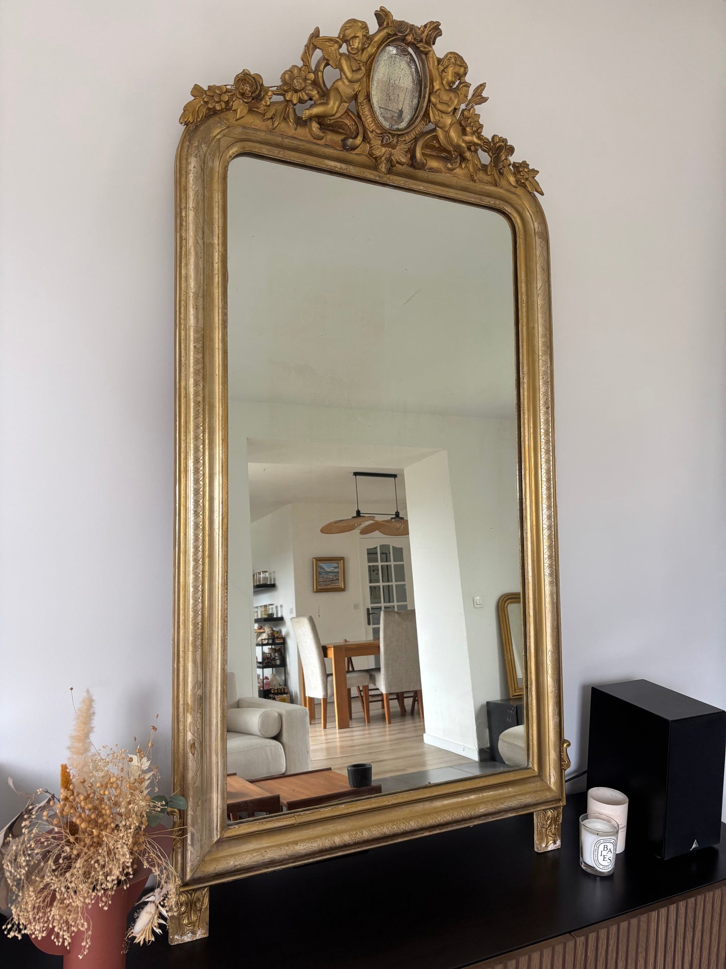 miroir ancien à fronton appartement.basile