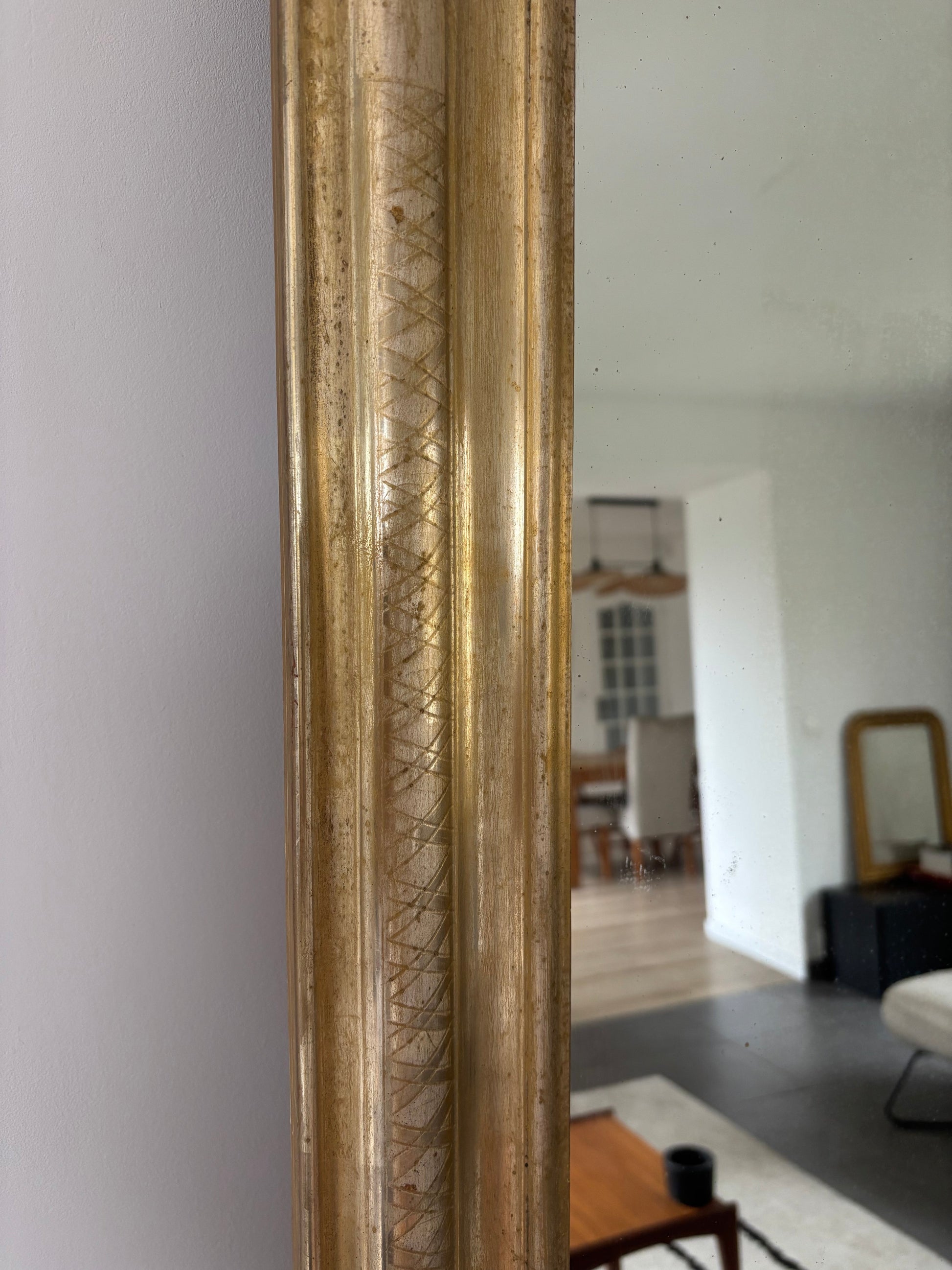 miroir ancien à fronton appartement.basile