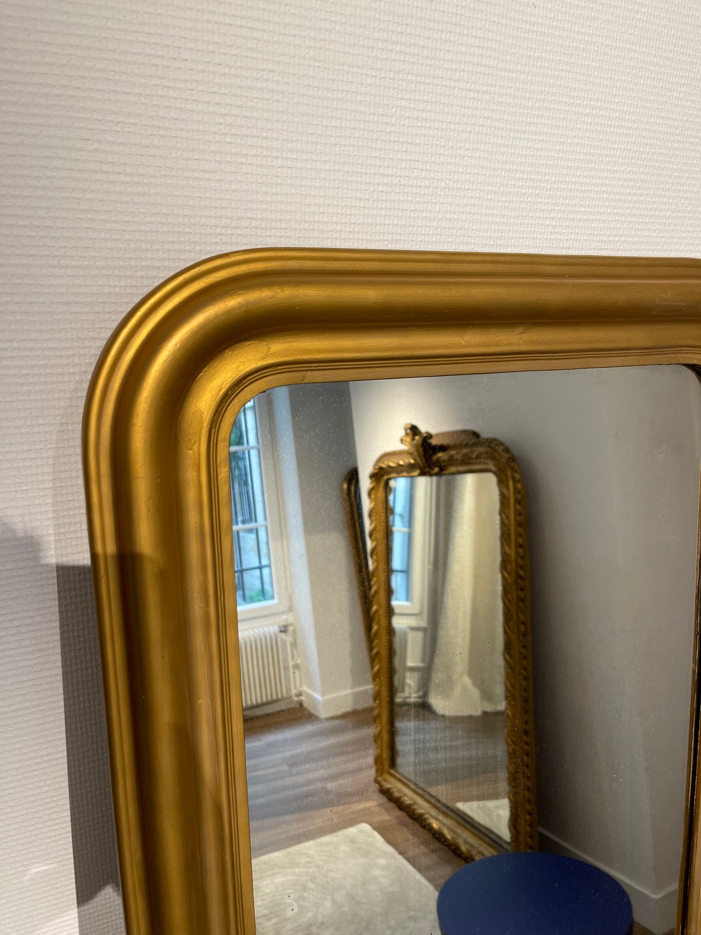 Petit miroir Louis Philippe appartement.basile