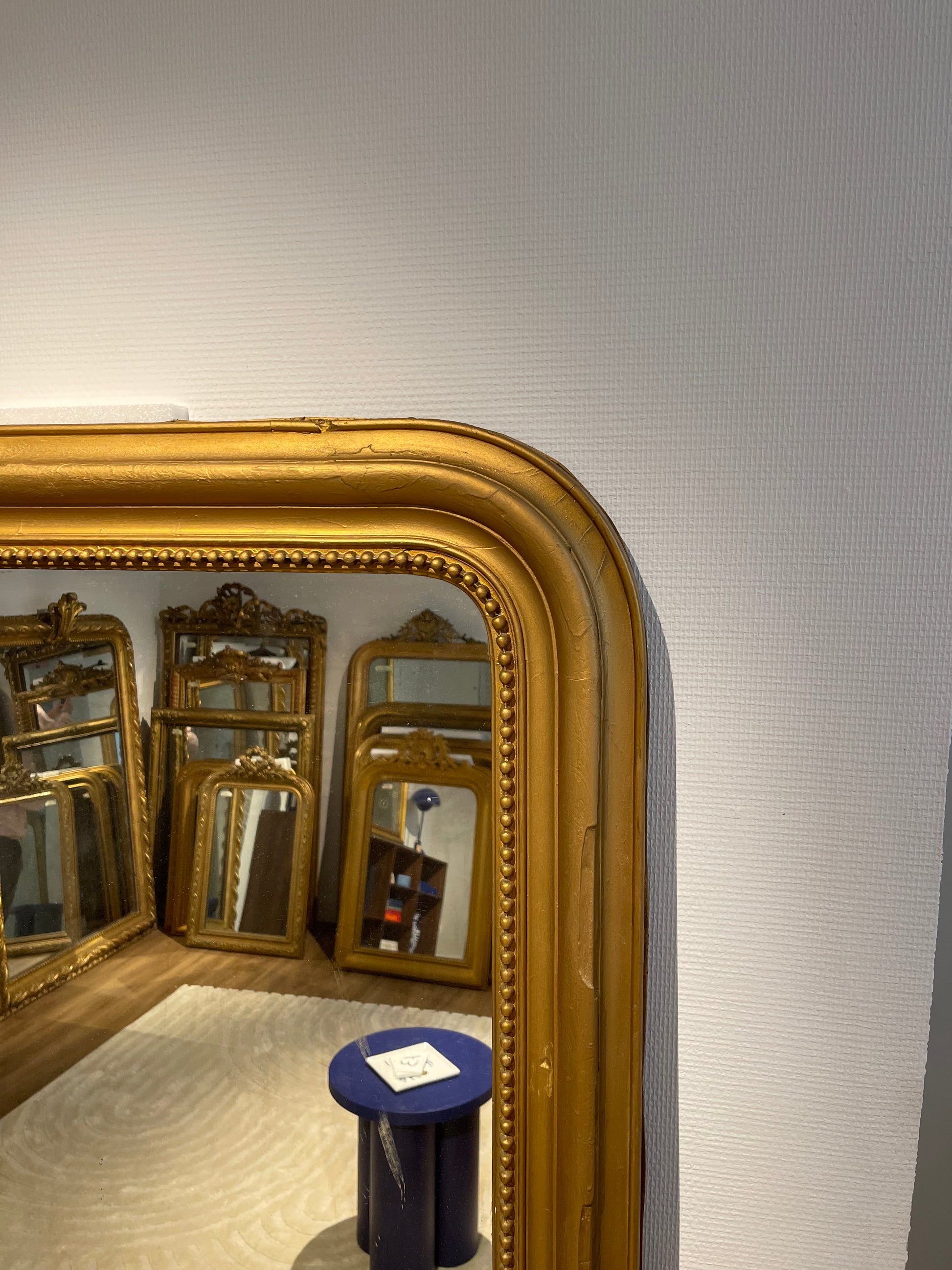 Très grand miroir Louis Philippe appartement.basile